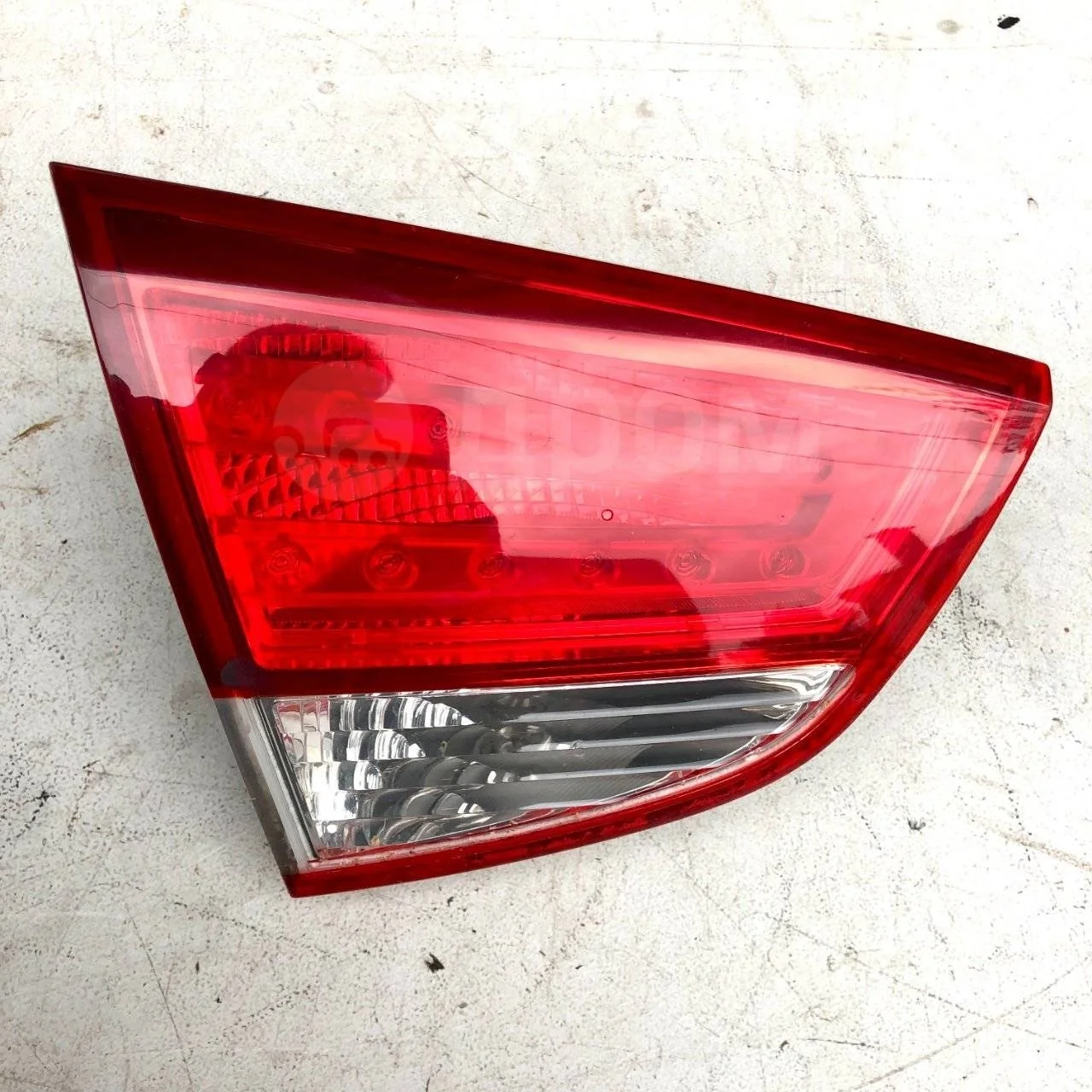 Фонарь крышки багажника внутренний Hyundai ix35 I (2009—2013)