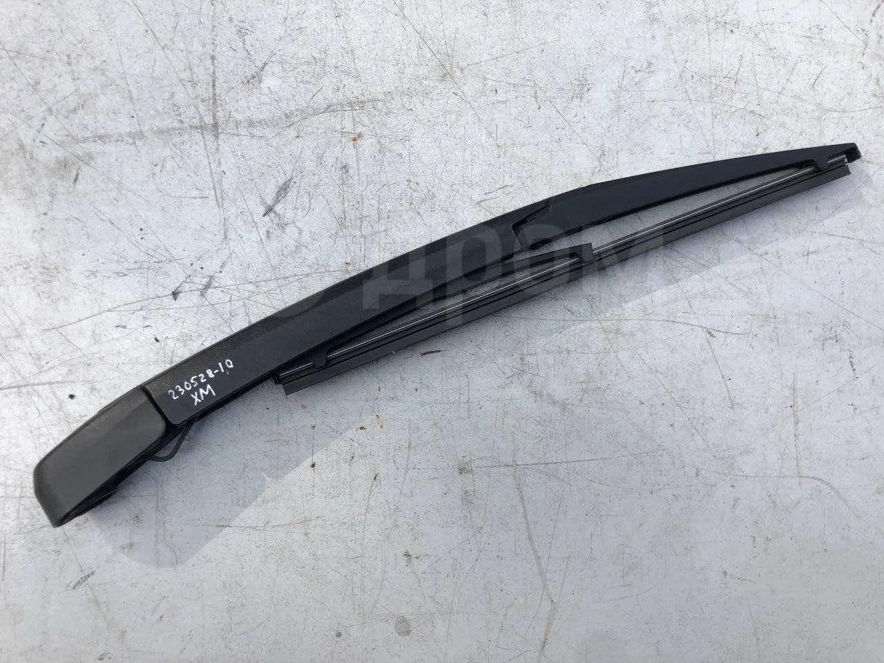 Поводок стеклоочистителя заднего Kia Sorento II (2009—2012)