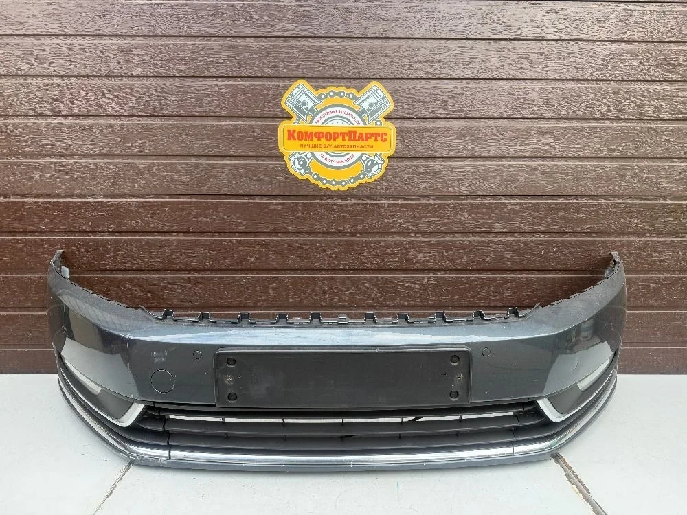 Бампер передний Volkswagen Passat B7 (2010—2015)