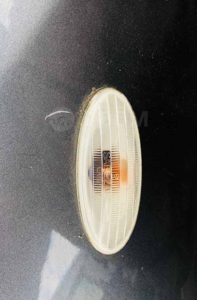 Повторитель поворота в крыло Nissan Qashqai+2 I рестайлинг (2010—2013)