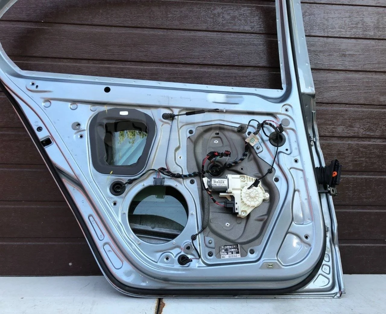 Стеклоподъемник двери электрический Skoda Superb II (2008—2013)