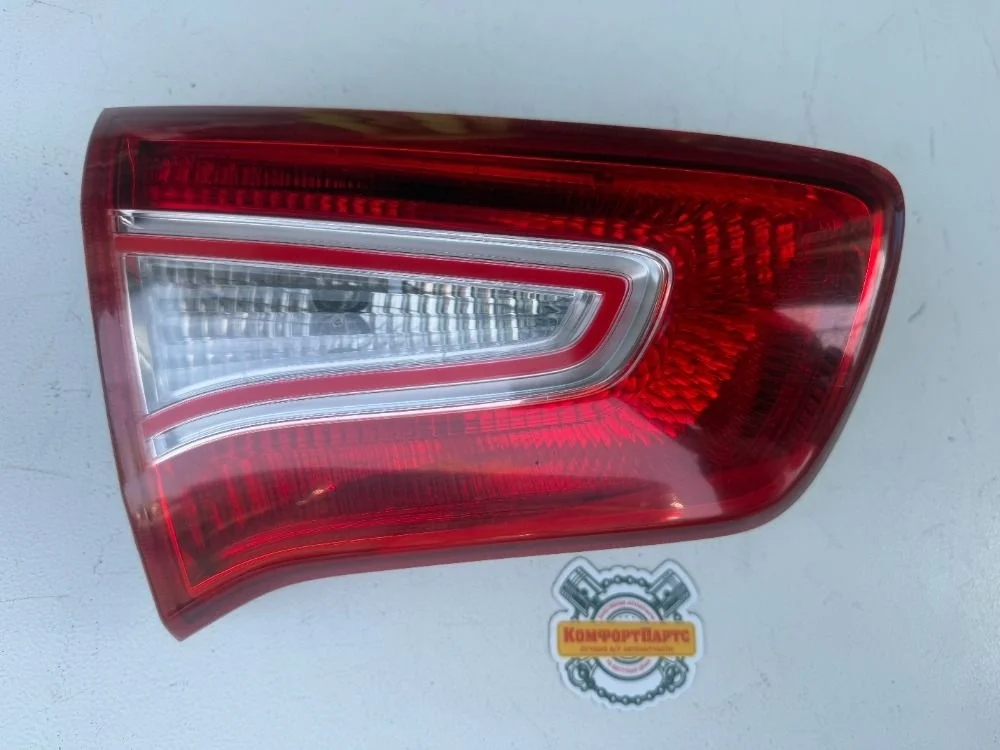 Фонарь крышки багажника внутренний Kia Sportage III (2010—2014)