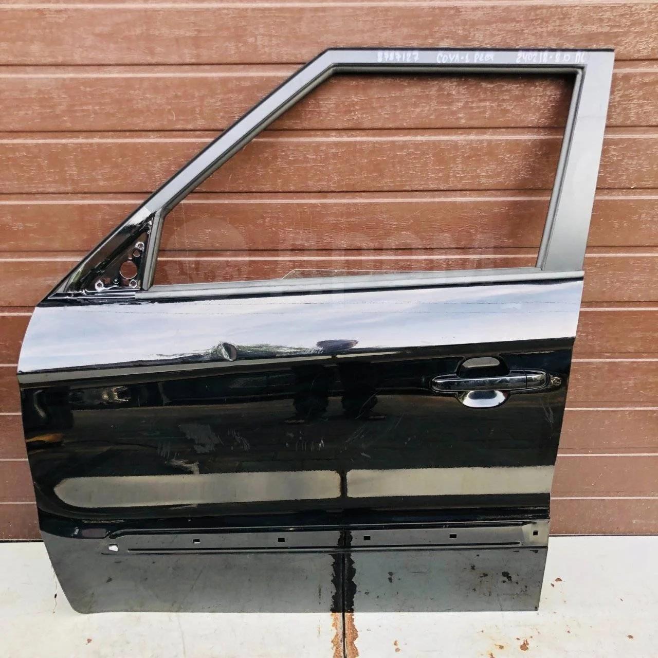 Стекло двери передней левой Kia Soul I рестайлинг (2011—2014)