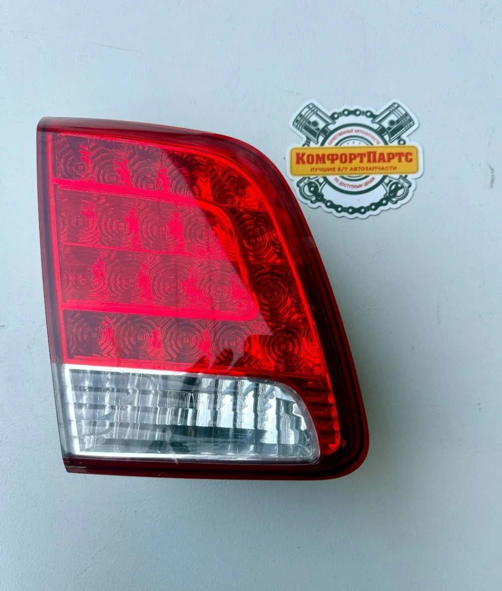 Фонарь крышки багажника внутренний Kia Sorento II (2009—2012)