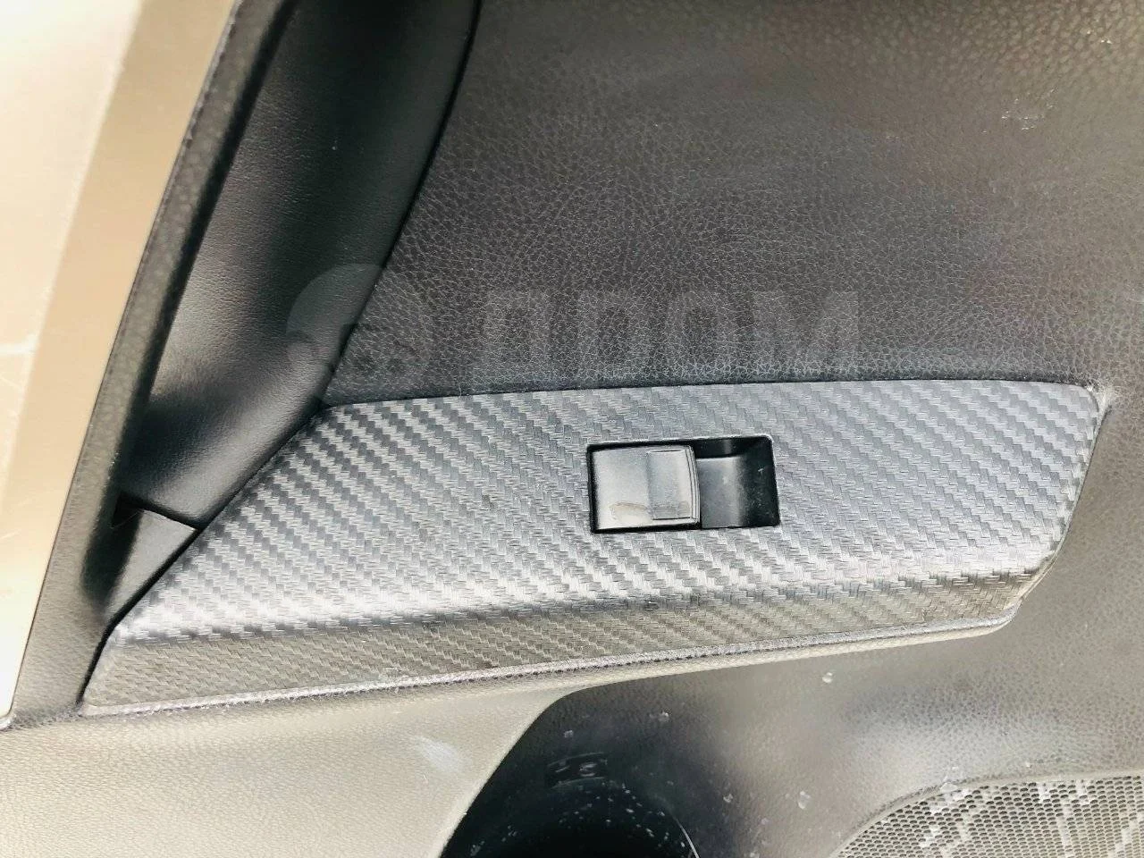 Кнопка стеклоподъемника Toyota RAV4 IV (2012—2015)