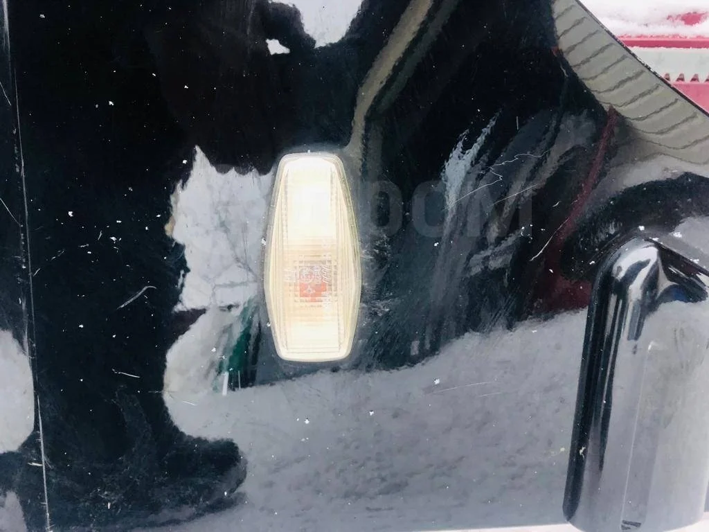 Повторитель поворота в крыло Kia Magentis I рестайлинг (2003—2006)