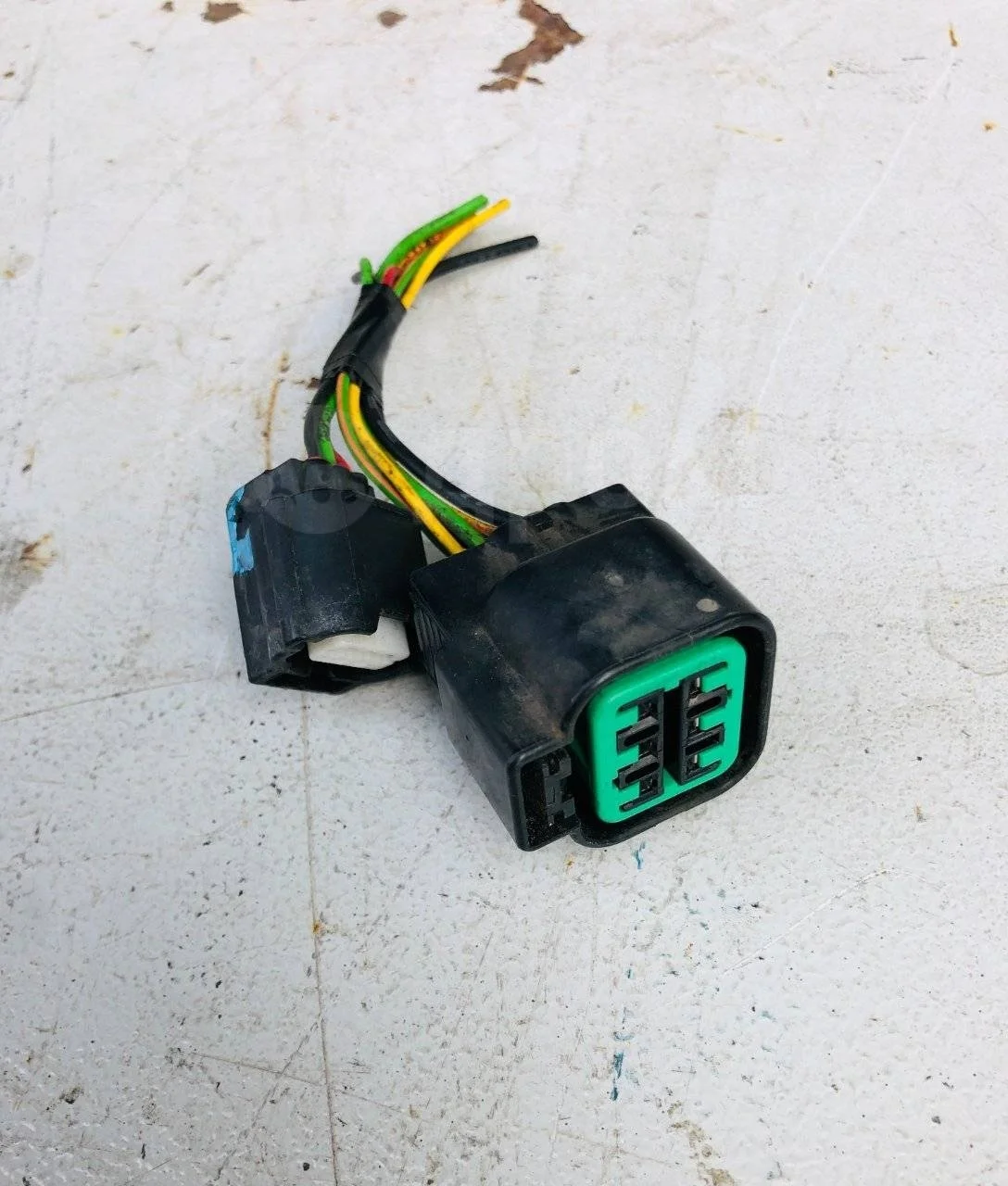 Разъем (фишка) фары Kia Ceed ED (2006—2010)