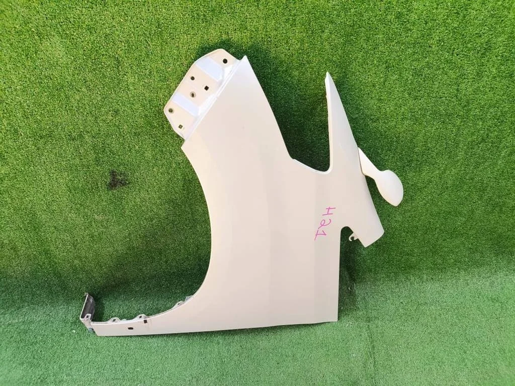 Б.у. крыло TOYOTA ALPHARD H20 TOYOTA ALPHARD H20