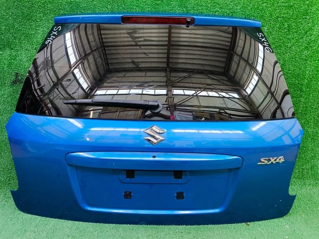 Б.у. дверь багажника SUZUKI SX4 YA11S SUZUKI SX4 YA11S