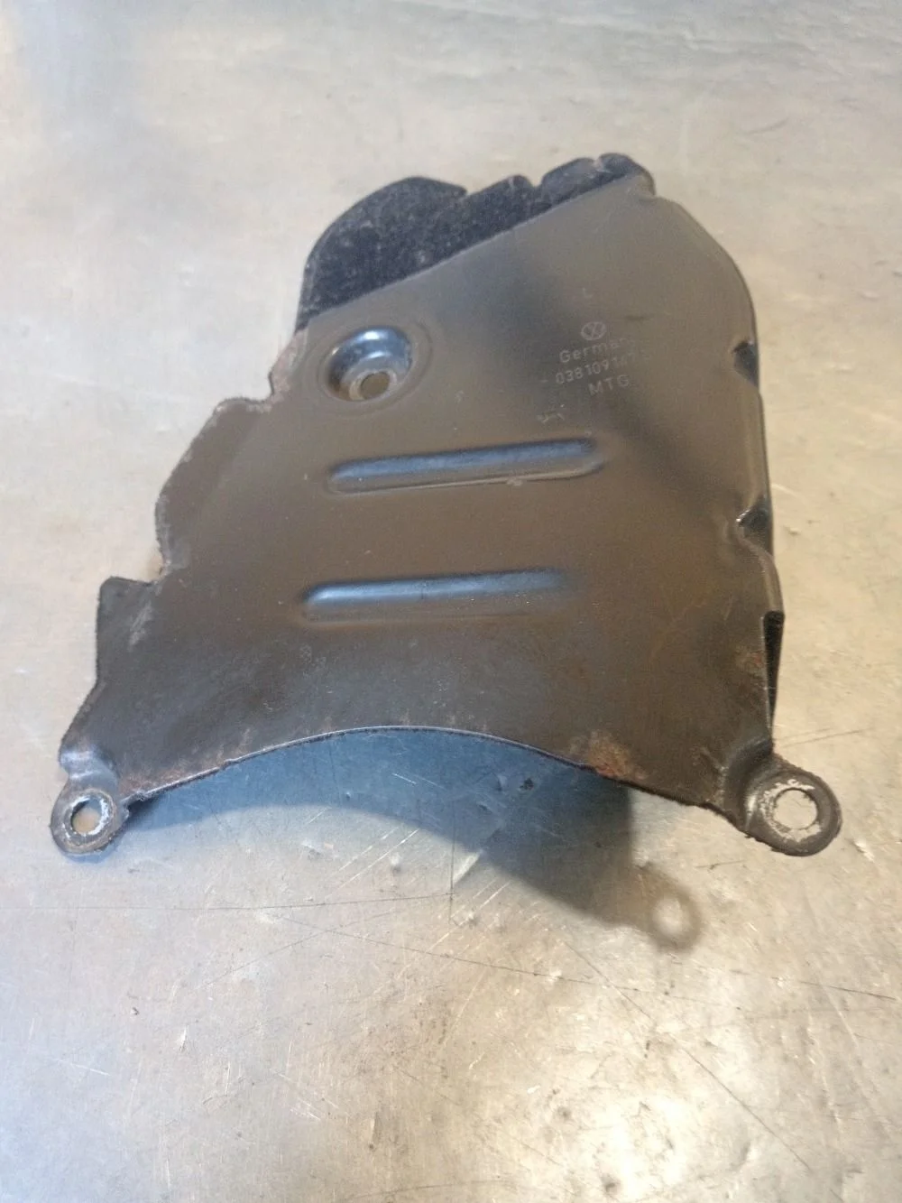 Кожух ремня грм Volkswagen Tiguan I (2007—2011) 2010 2T/C9X