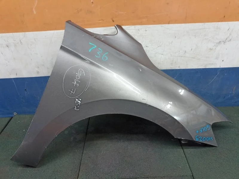 Крыло Volkswagen Golf 7 2017 5G0821106A, переднее правое