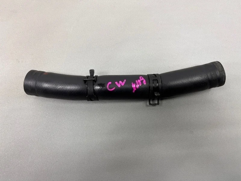 Патрубок охлаждения верхний Mitsubishi Lancer 10 CY