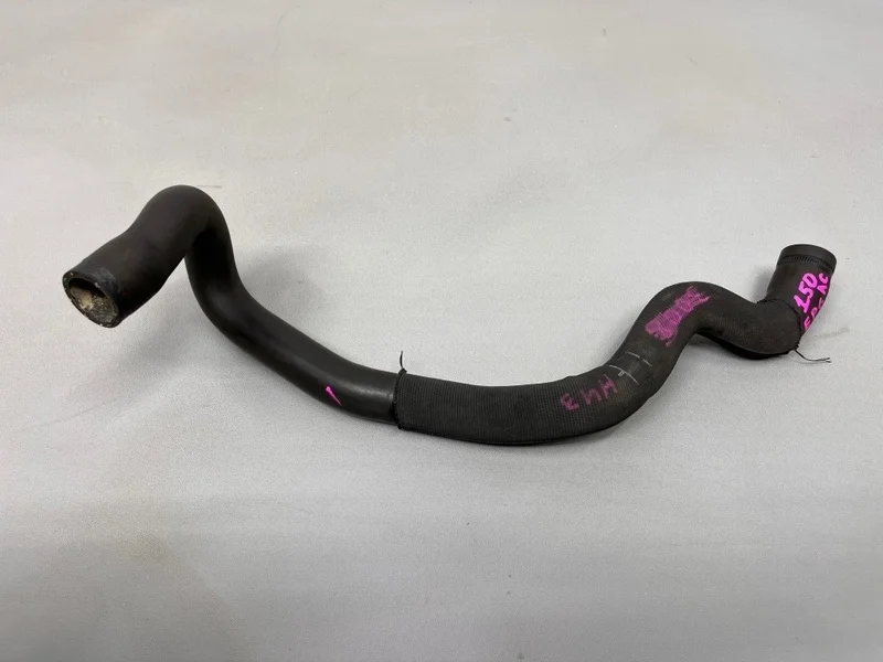 Патрубок охлаждения нижний Citroen DS4