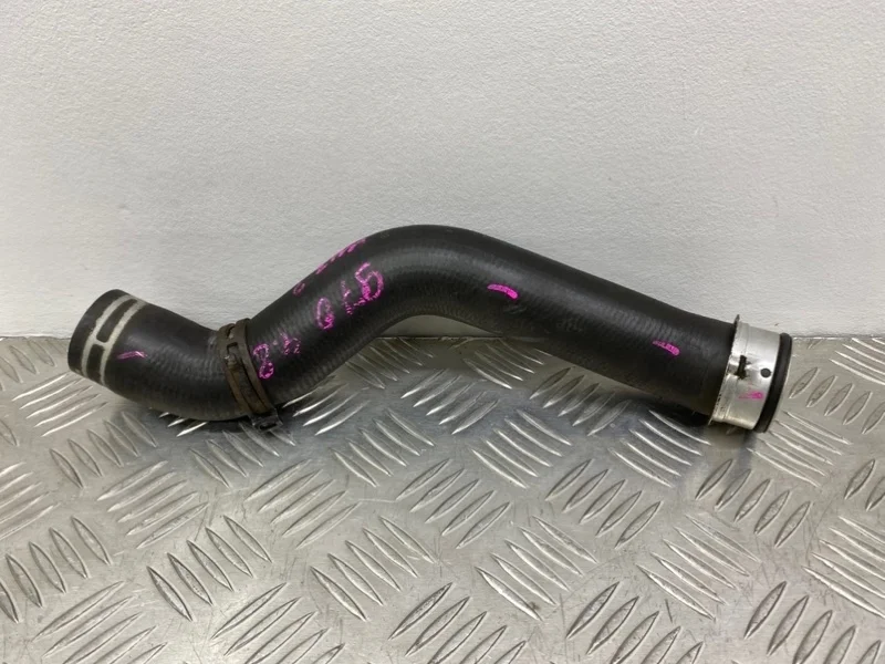 Патрубок охлаждения нижний Porsche Panamera 970