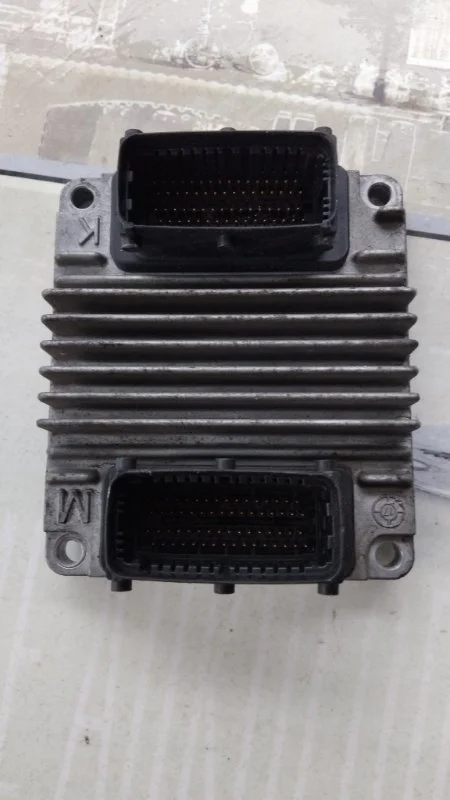 Блок управления двигателем Opel MERIVA 2004