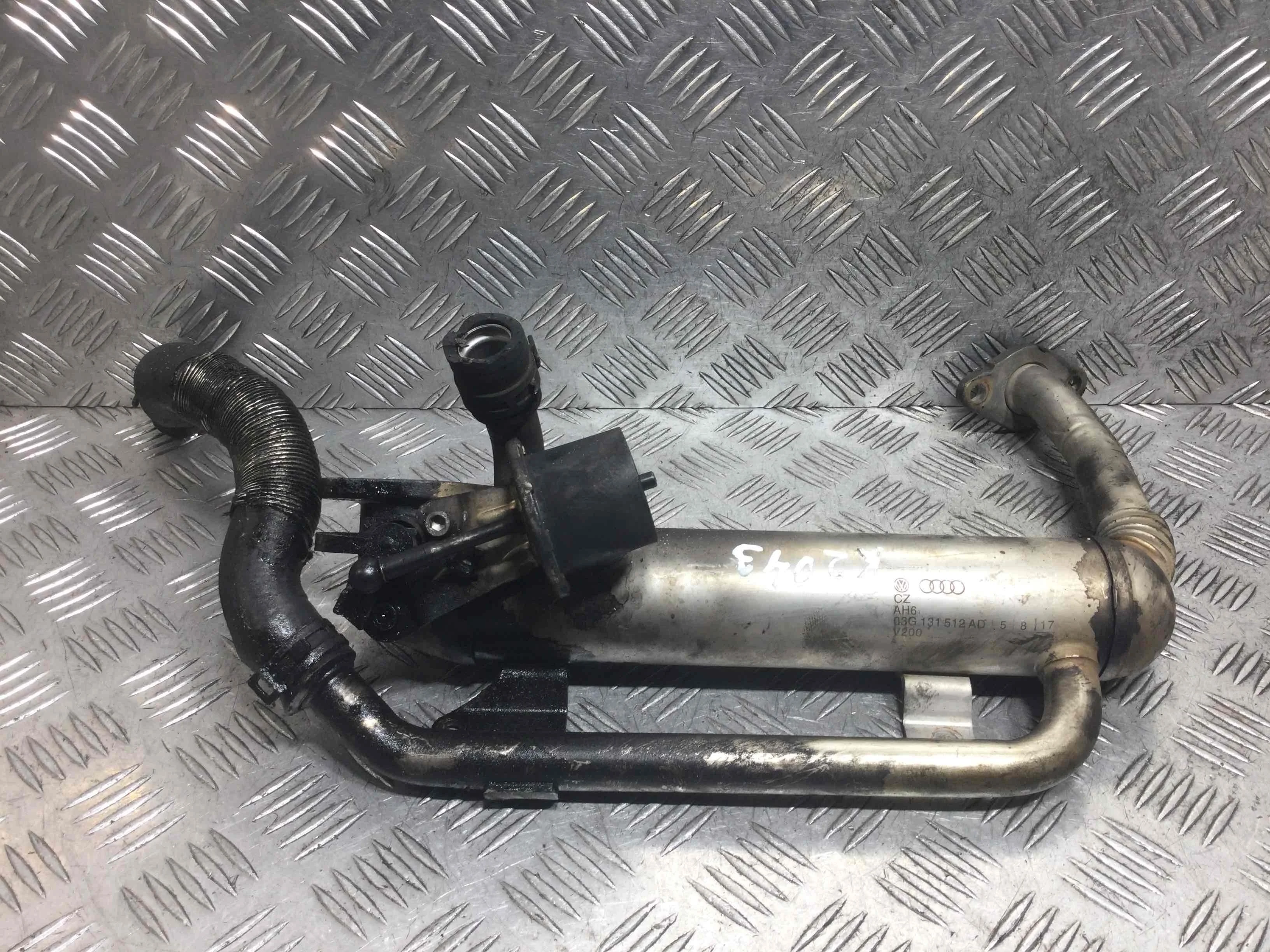 Радиатор EGR Volkswagen Golf 5 поколение (2004-2009) дизель 2.0 TDI Автомат Х/б