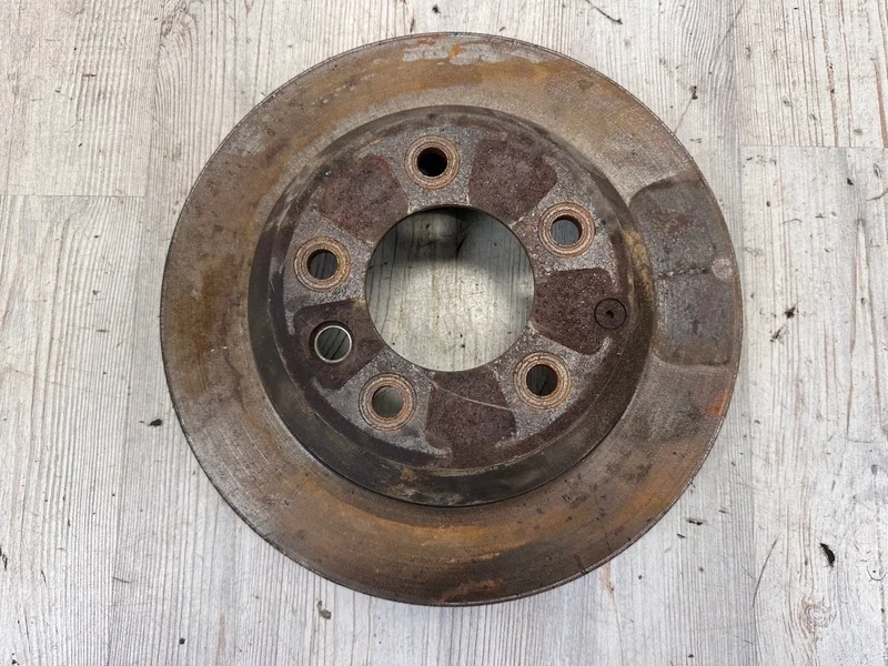 Тормозной диск VW Touareg NF 2010 7P