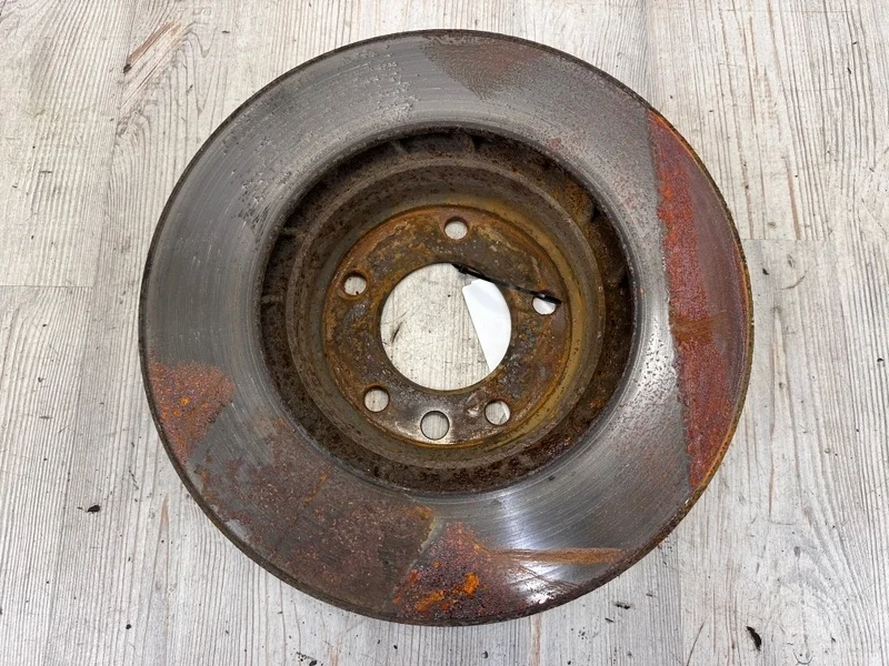 Тормозной диск VW Touareg NF 2010 7P