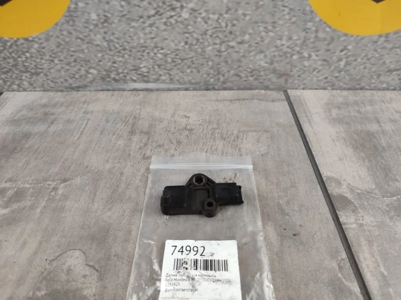 Датчик положения коленвала Ford Mondeo 4 2008 BE