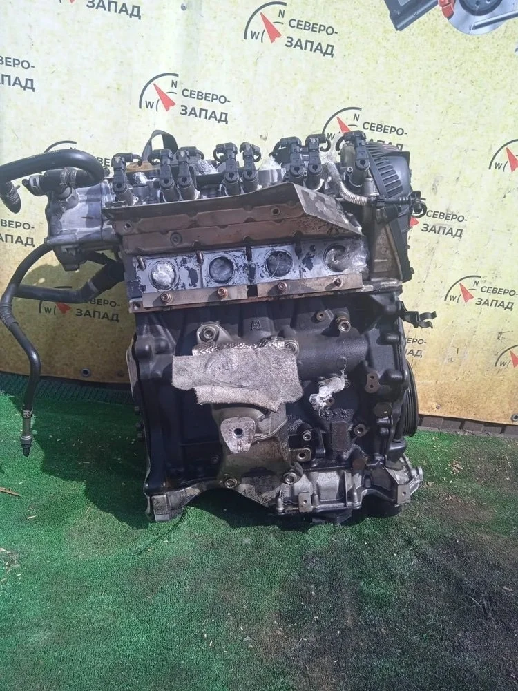 Двигатель Audi Q5 2013 06H100033D 8R CDN