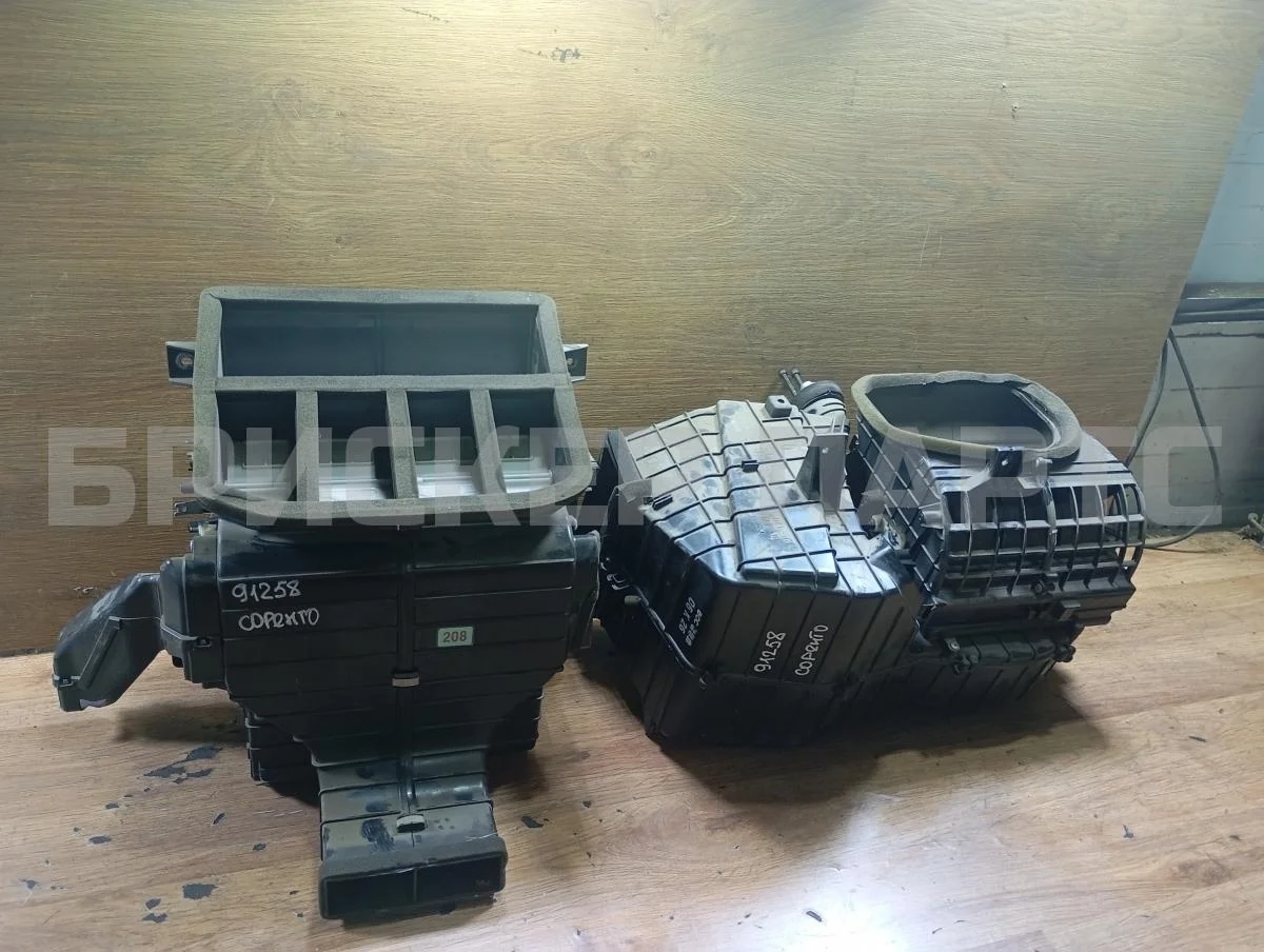 Корпус отопителя Киа Соренто I серия рестайлинг BL