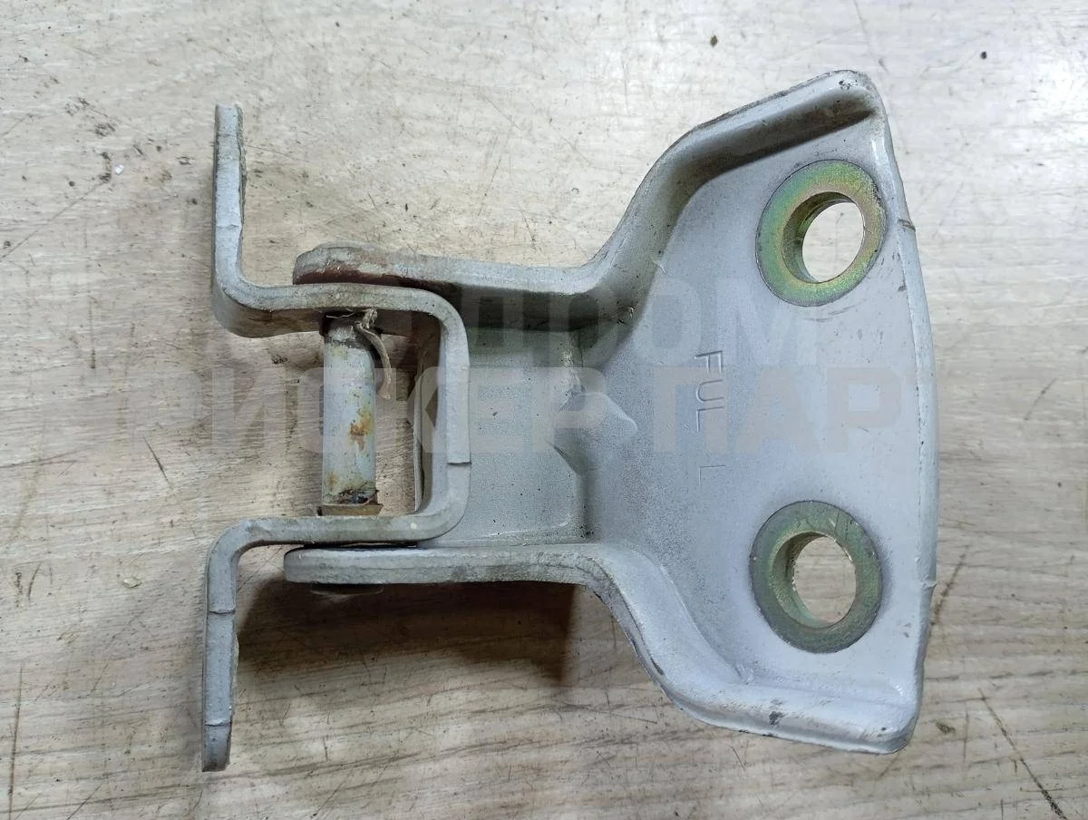 Петля двери пер левой ЗАЗ Вида Седан