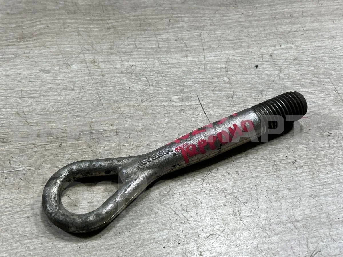 Крюк буксировочный Ниссан Тиида 1  C11