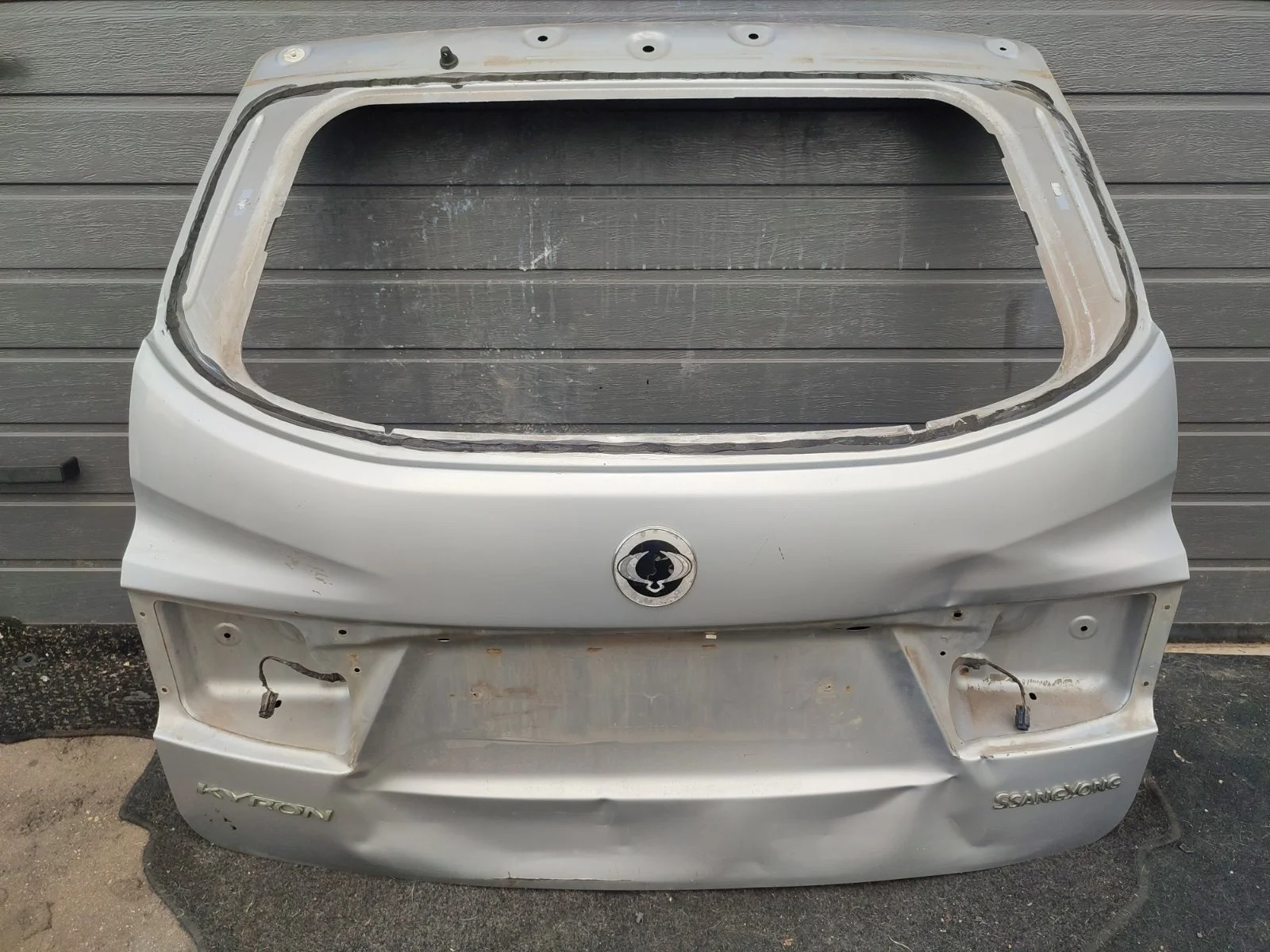 Крышка (задняя дверь) багажника SsangYong Kyron 2012 D130