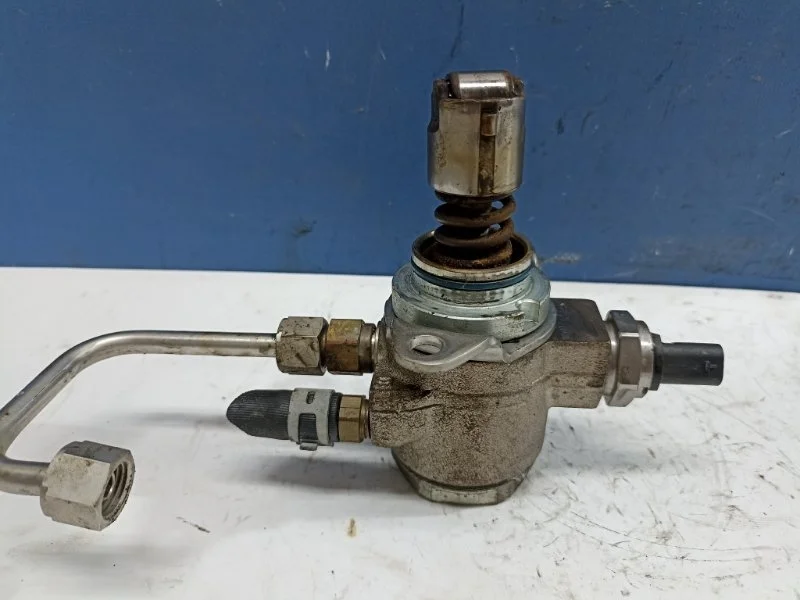 ТНВД Volkswagen Touran 2012 03C127026M 1T3 1.2 CBZ