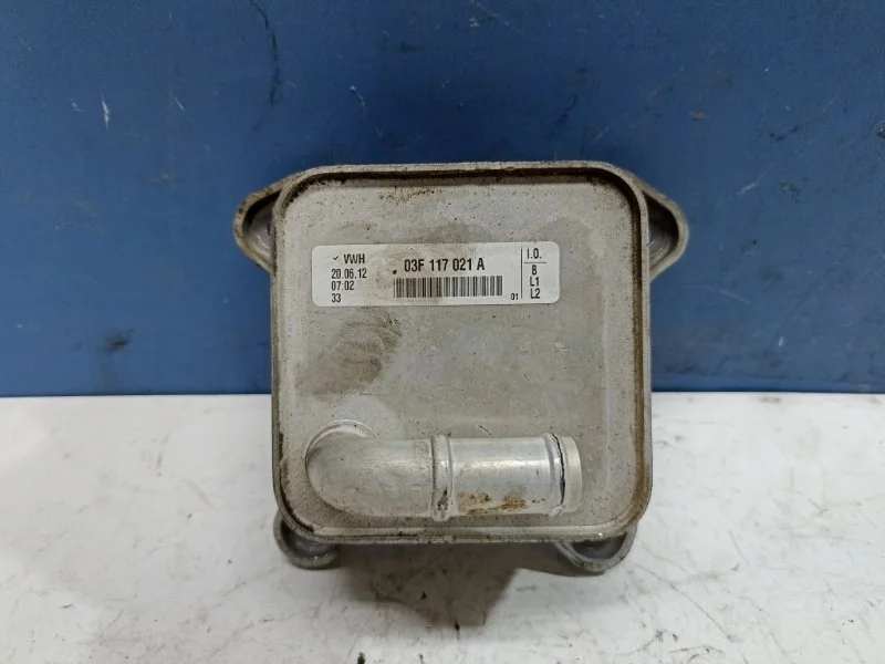 Радиатор охлаждения двигателя Volkswagen Touran 2012 03F117021A 1T3 1.2 CBZ