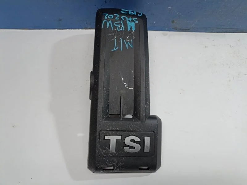 Накладка ДВС декоративная Volkswagen Touran 2012 03F103935 1T3 1.2 CBZ