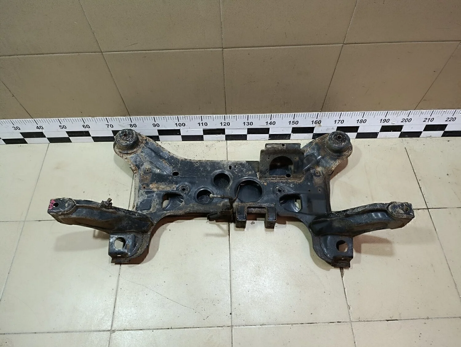 Балка подмоторная Transit 2006-2013