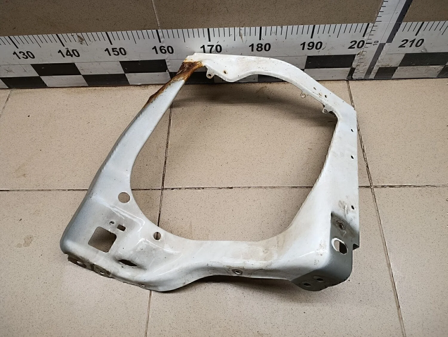 Элемент передней панели Transit 2006-2013