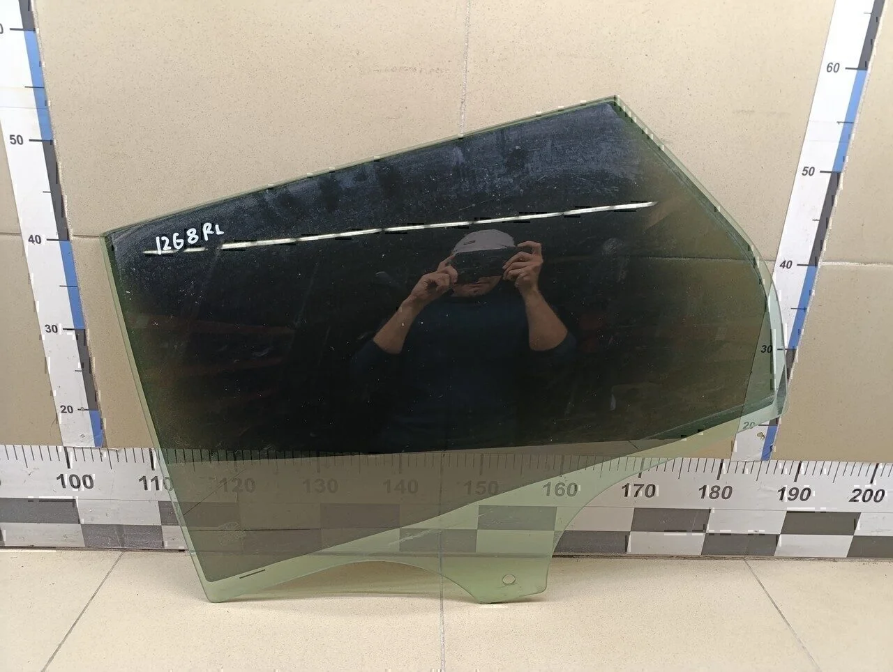 Стекло двери задней левой Focus III 2011>