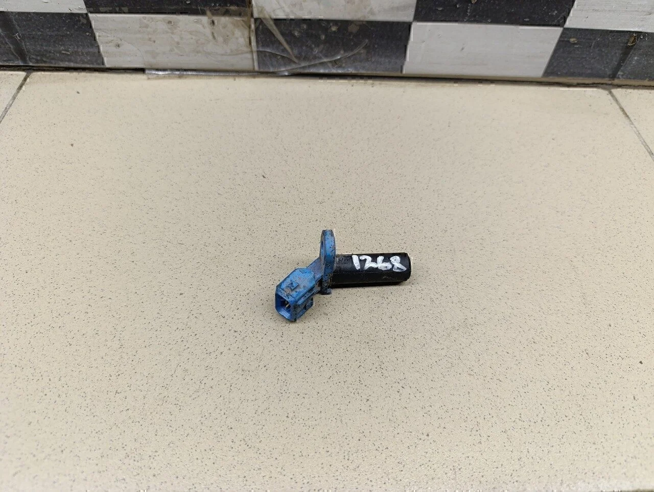 Датчик положения коленвала Fiesta 1995-2000