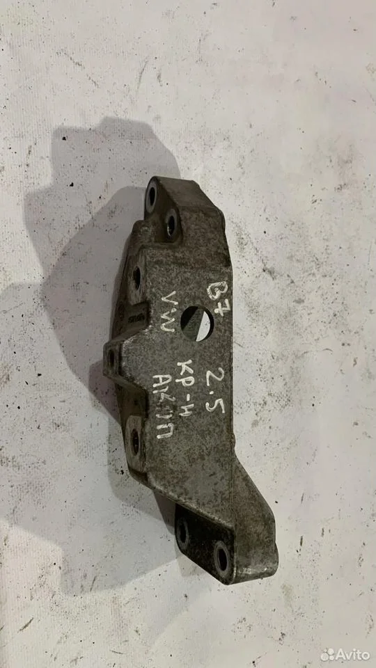 Кронштейн акпп volkswagen passat b7