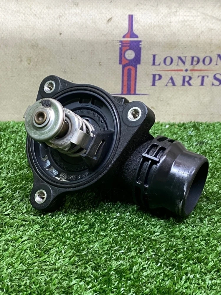 Термостат BMW 320i E90