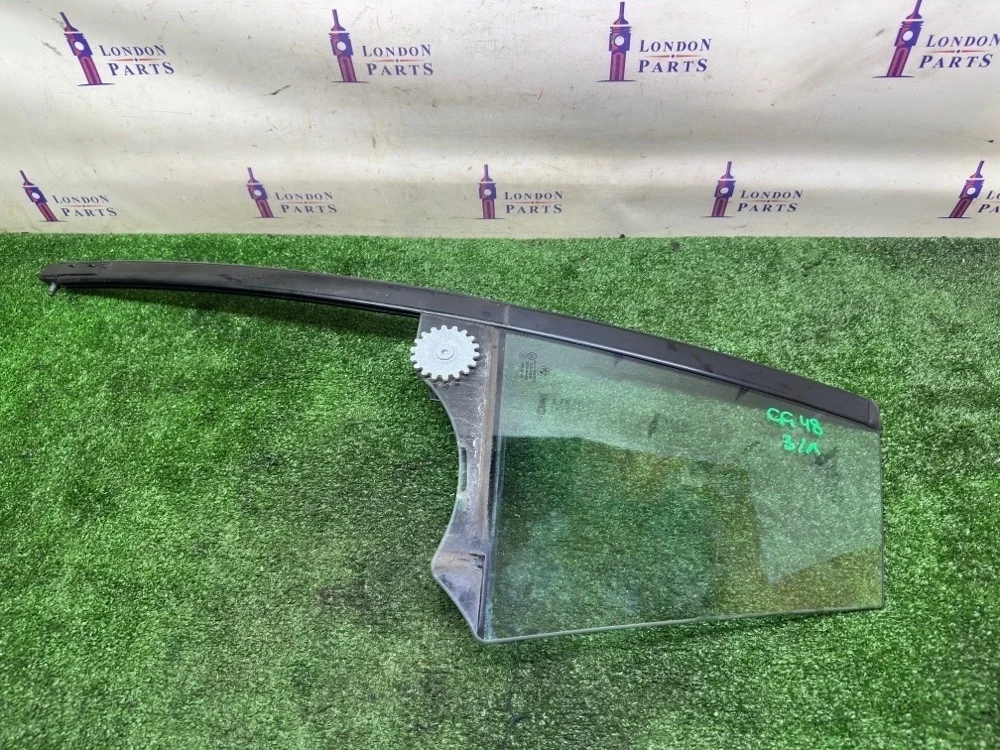 Стекло BMW F07 GT