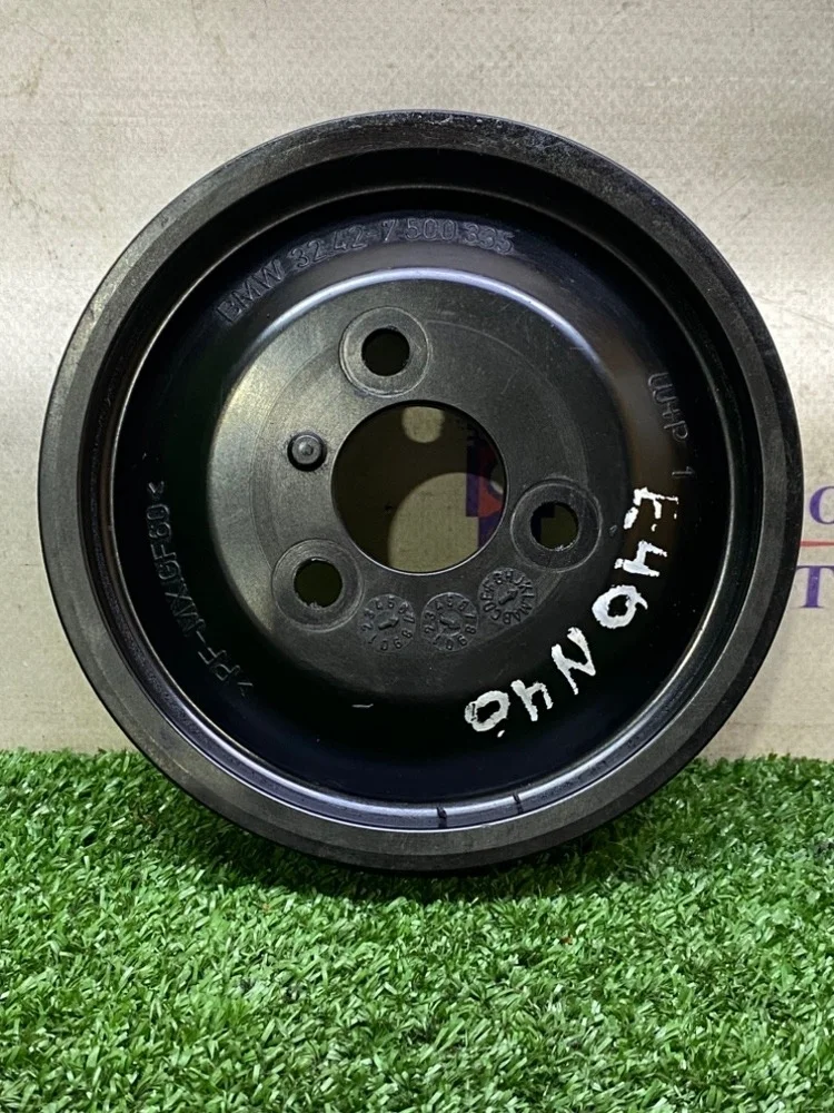 Шкив насоса гидроусилителя BMW 320i E90