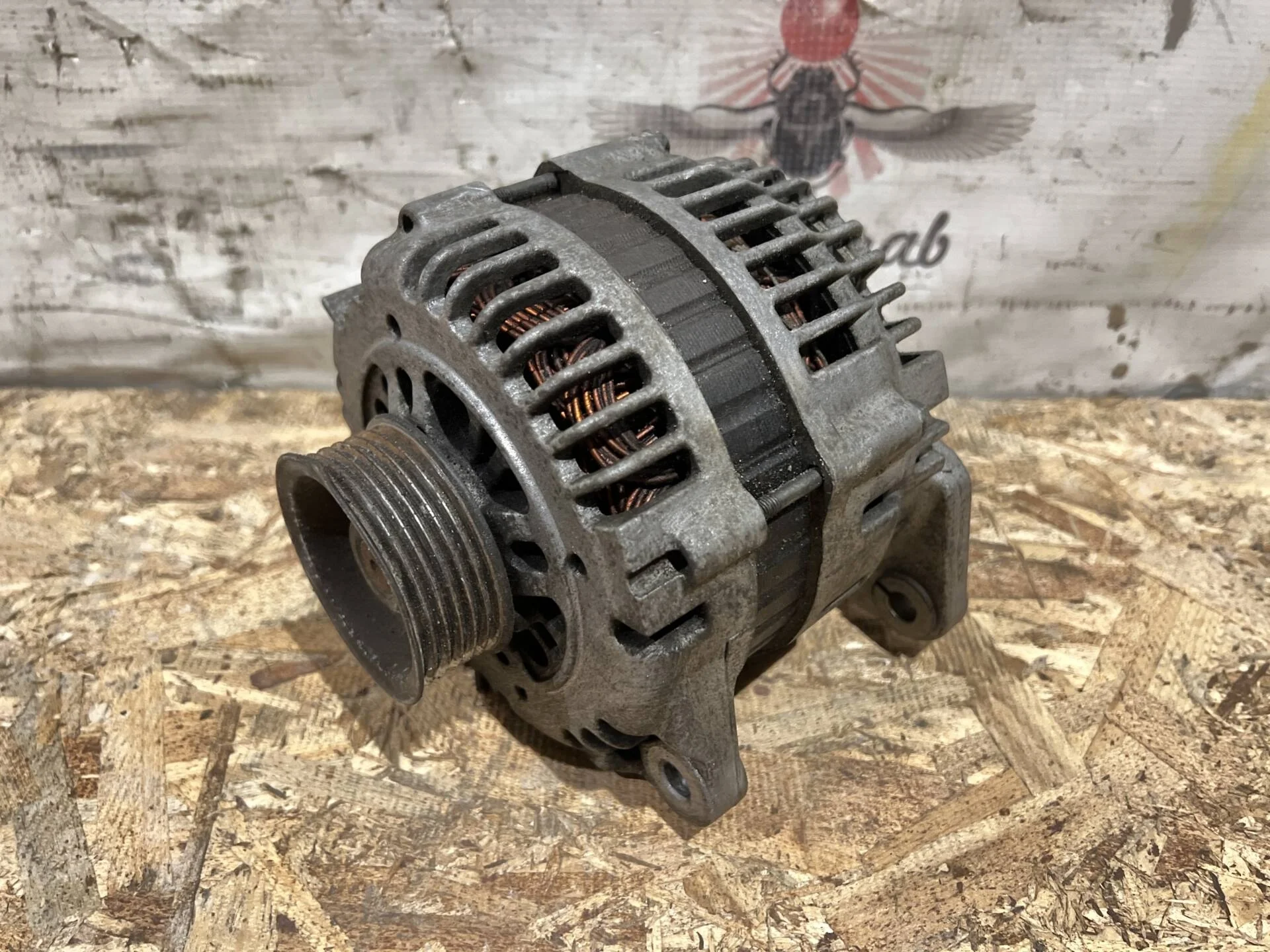 Генератор Nissan Maxima A33 VQ20DE, VQ30DE