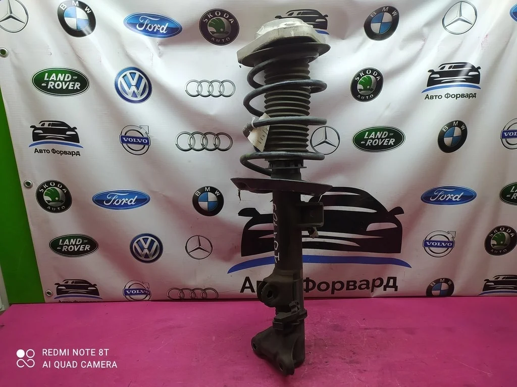 Стойка передняя амортизатор MB E W212 2009-2016
