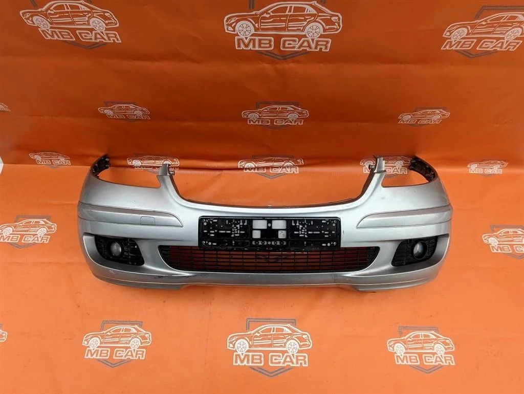 Бампер передний Mercedes-Benz