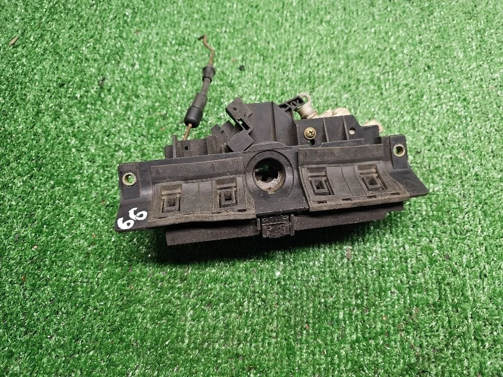 Ручка крышки багажника Audi A6 (С5)