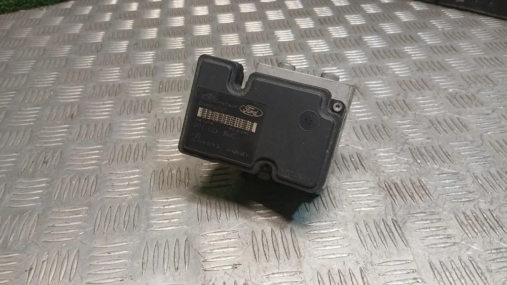 Блок ABS на Ford Focus II