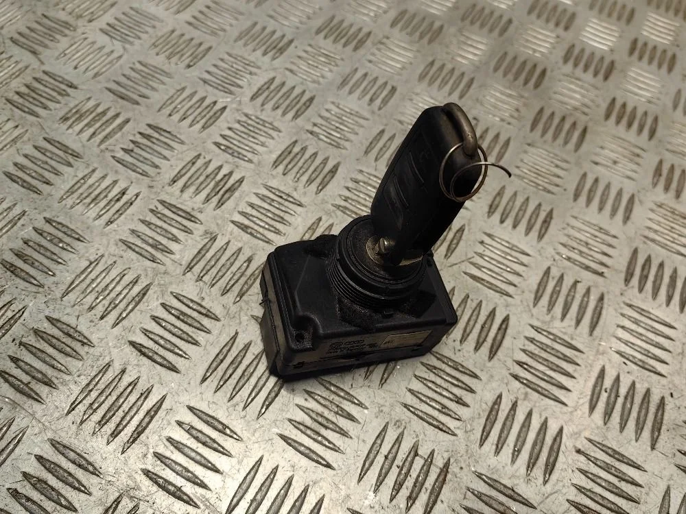 Замок зажигания Volkswagen Touareg