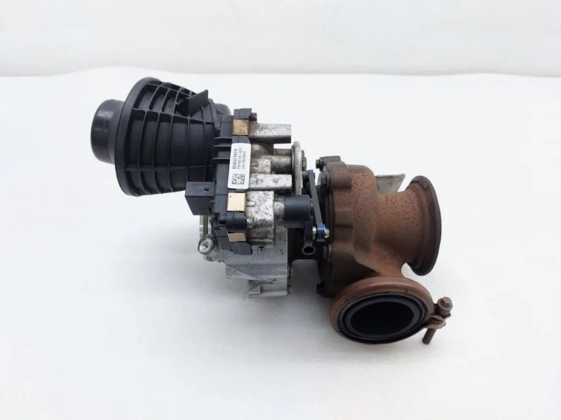 Турбина BMW X6 2021 G06