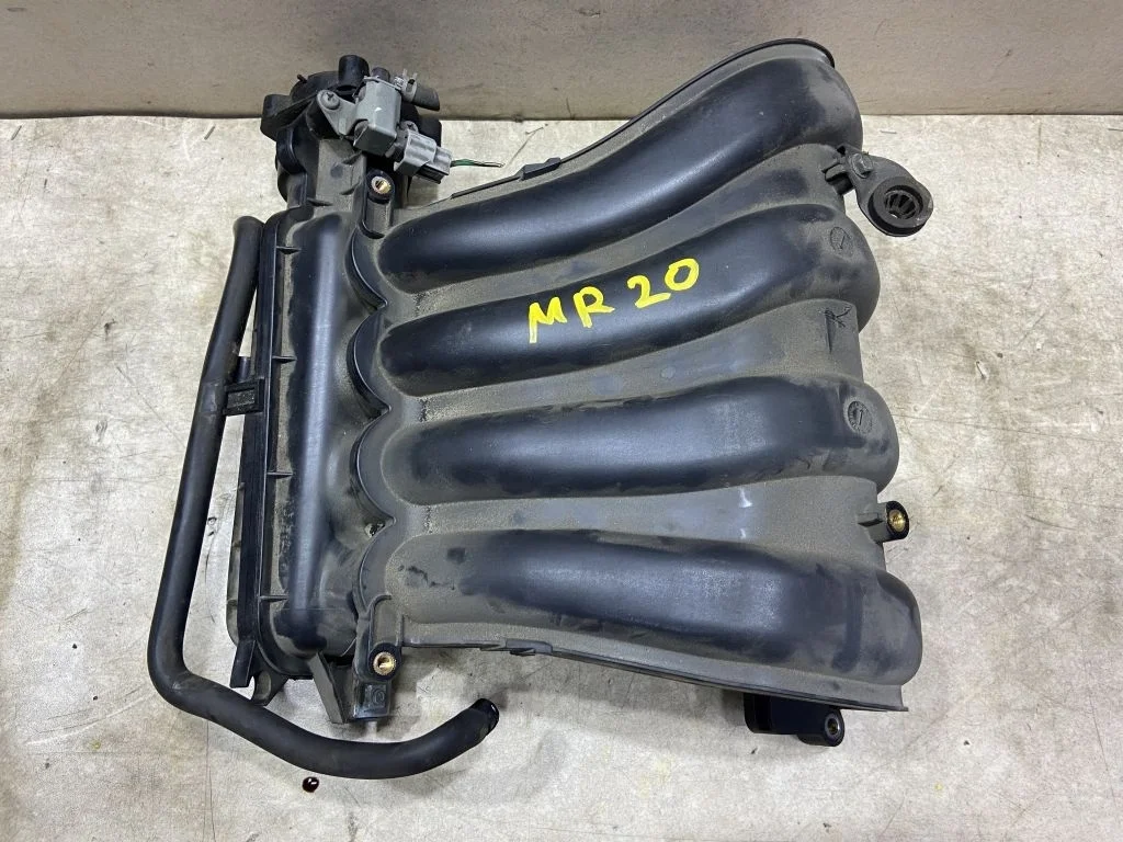 Коллектор впускной Nissan Qashqai J10 MR20DE