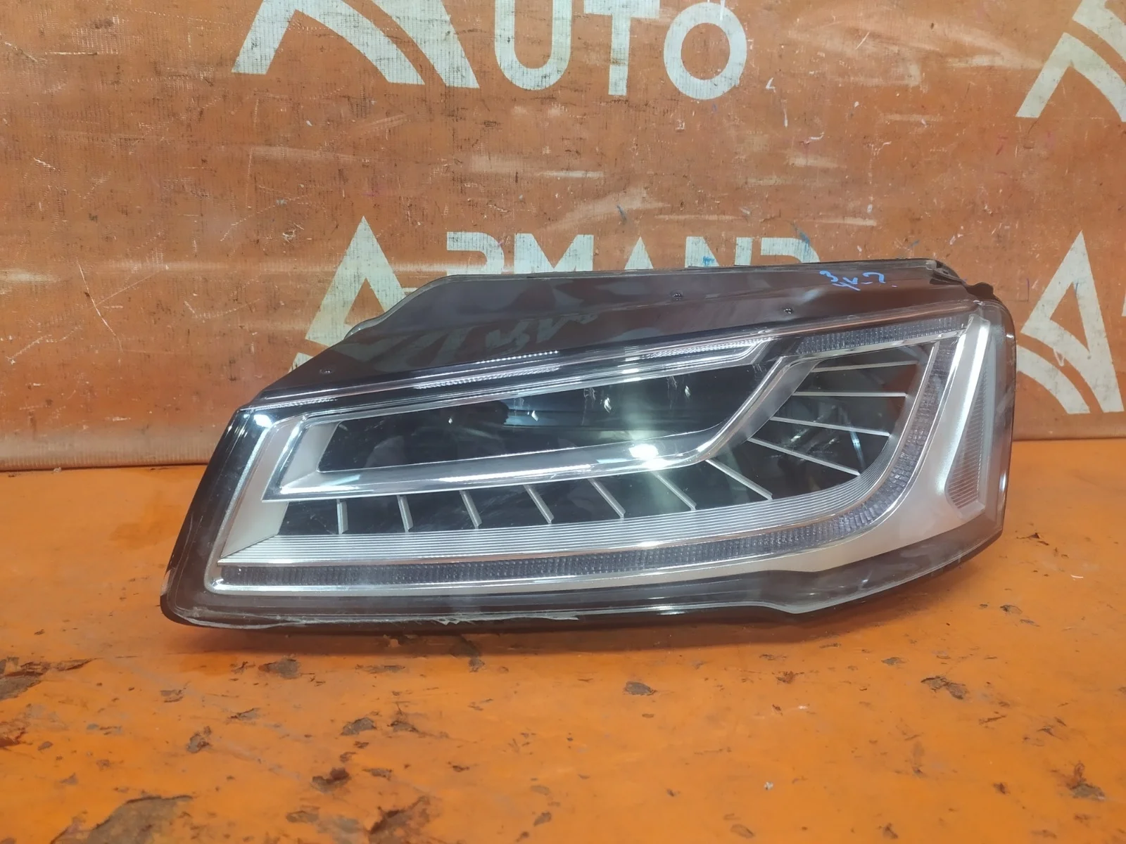 Фара Audi A8 2013-2017 D4