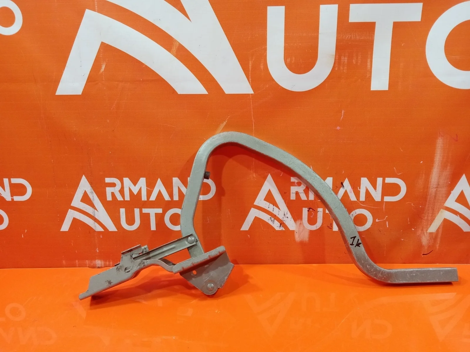 Петля крышки багажника Renault Fluence 2009-2017