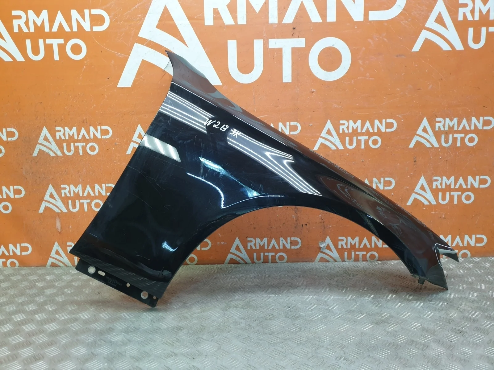 Крыло Mercedes -Class 2016-нв W213, S213